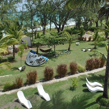 Moonraker Beach Hotel Крайст-Черч Екстер'єр фото